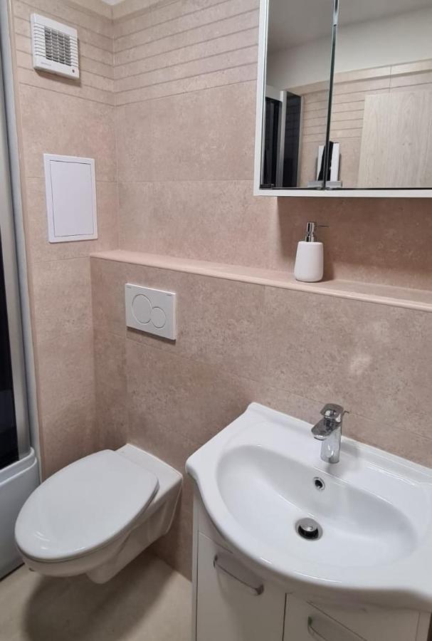 Utulny Apartman V Centru, S Krasnym Vyhledem 데친 외부 사진